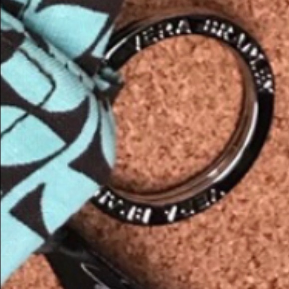 Vera Bradley “Perfect Pedals” Mickey Coin Case NWT - Picture 4 of 8